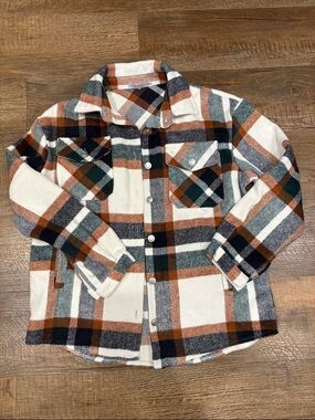 Women's Plaid Button-Down Shirt Jacket in Cream, Rust & Green